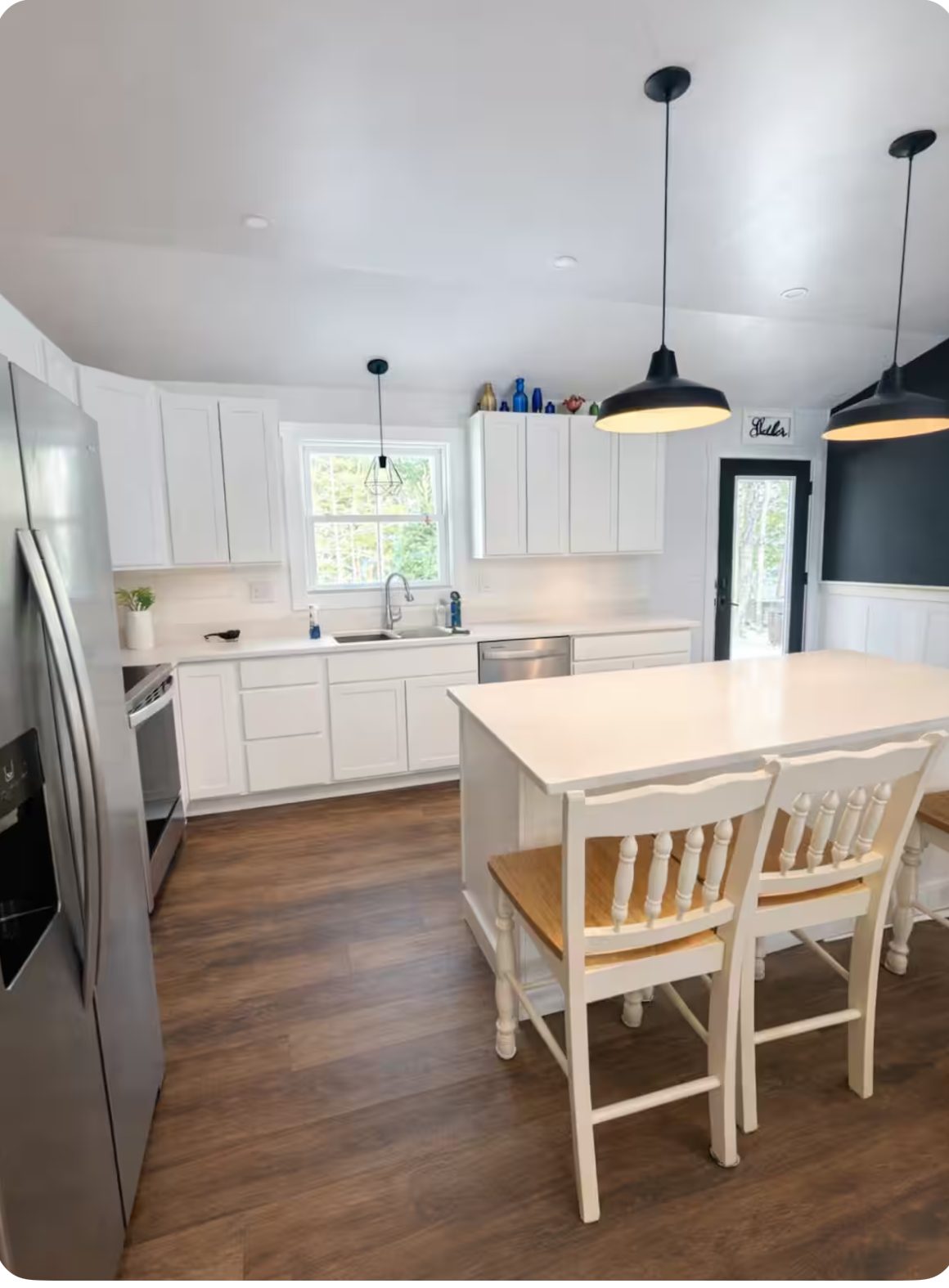 Open kitchen & dining